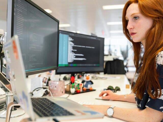 Choosing IT Support in Kent: 7 Key Questions to Ask